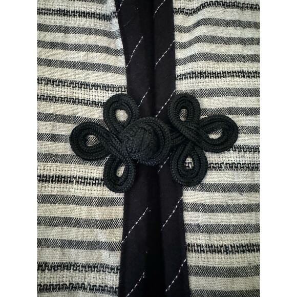 Vintage A La Mode patchwork jacket black cream frog toggle made USA size large - Picture 13 of 15